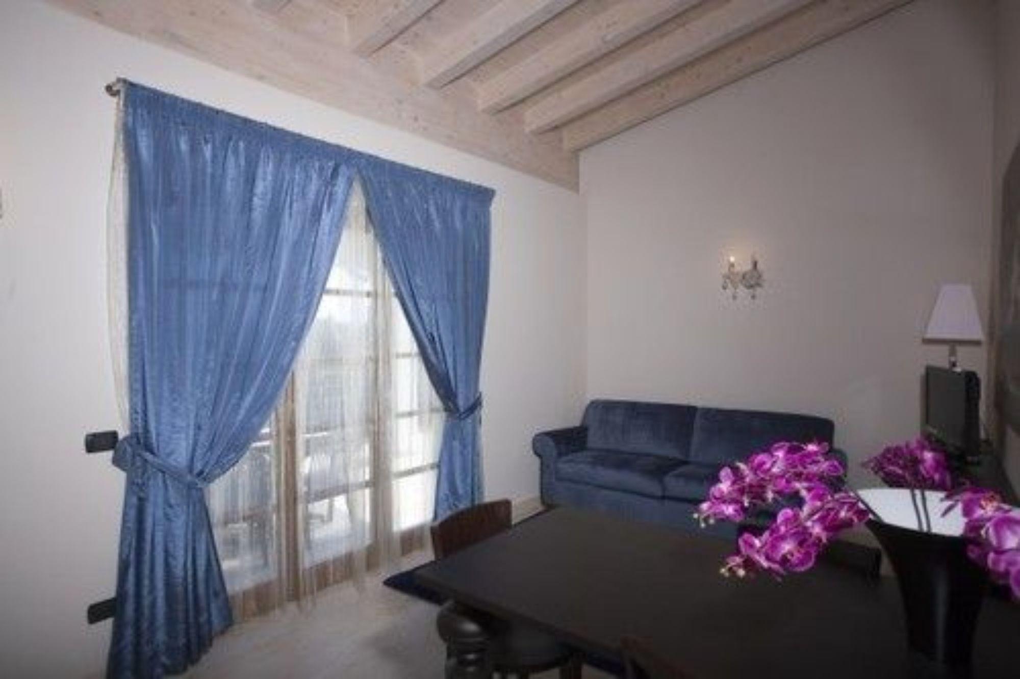 Residence Alexandra Stay 시르미오네 외부 사진